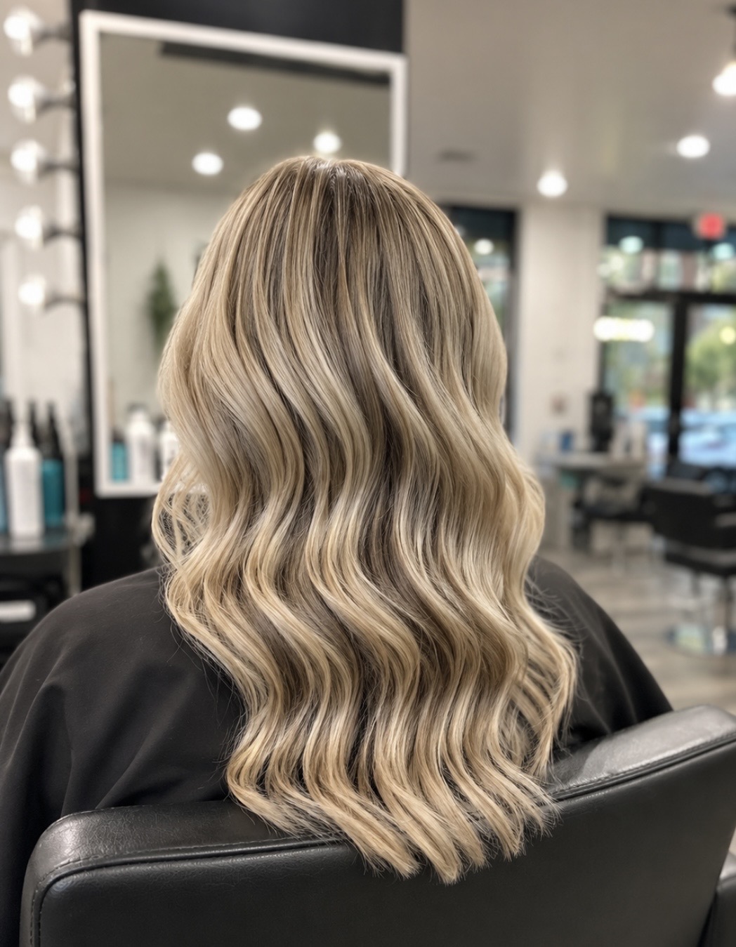 You are currently viewing Philadelphia’s Top Blonde Hair Specialists: Your Perfect Summer Blonde Starts at SULIMAY’S Salon & Barber Studio and SULIMAY’S Studio on Main